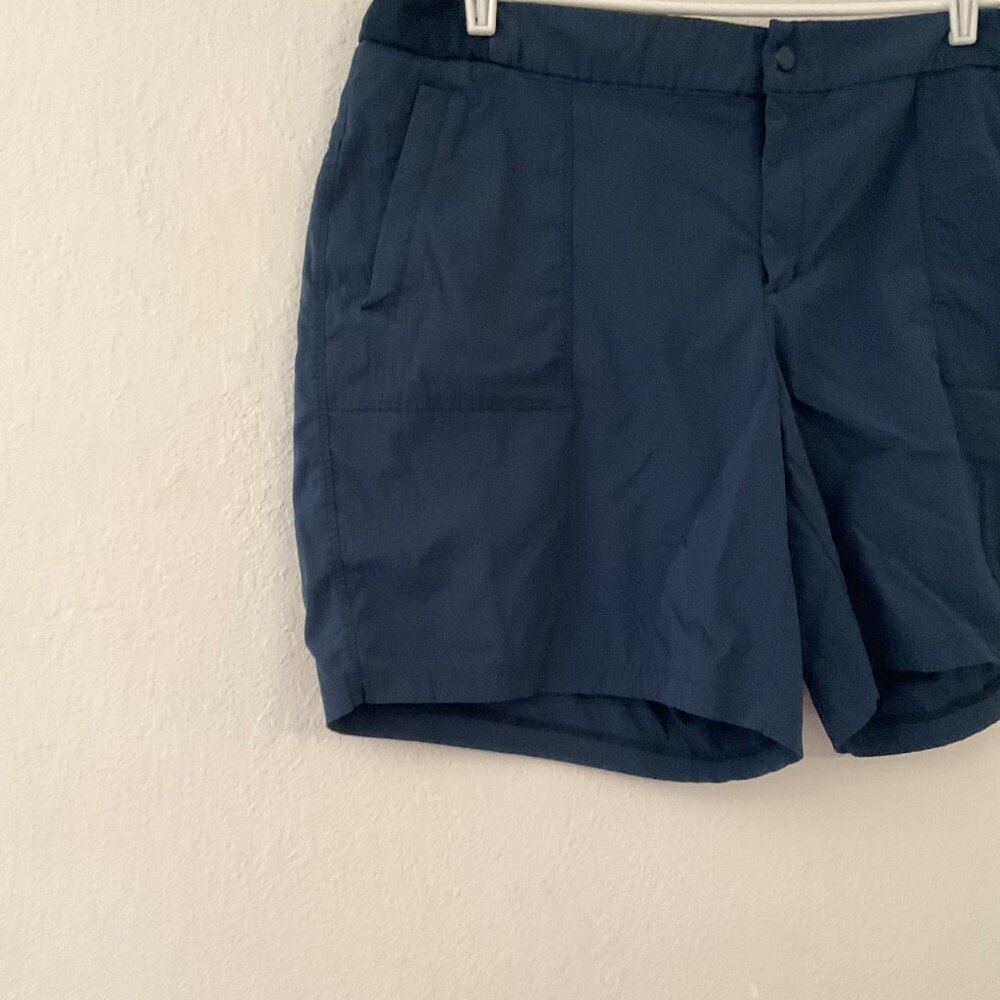 ACTIVE LIFE BLUE STRETCH COMFORT WAIST SHORTS PLUS - Picture 3 of 8